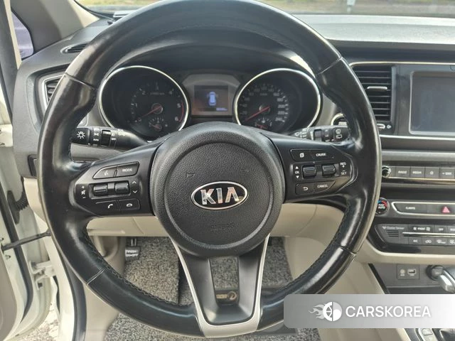 Kia The New Carnival id 4345375 из Кореи 18