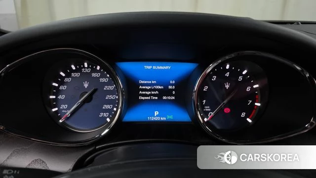 Maserati Quattroporte id 4620175 из Кореи 28