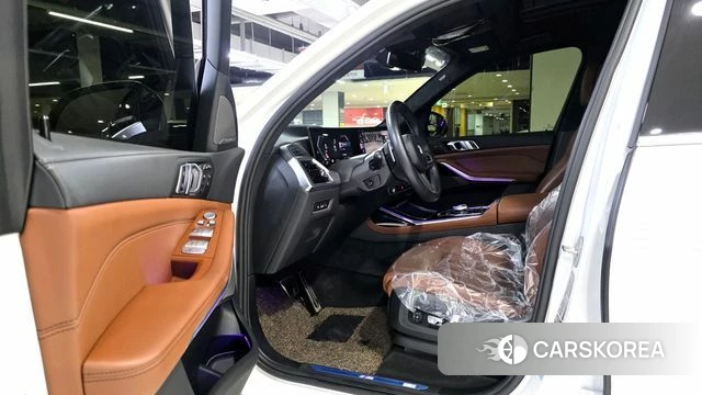 BMW X7 (G07) id 3909825 из Кореи 18