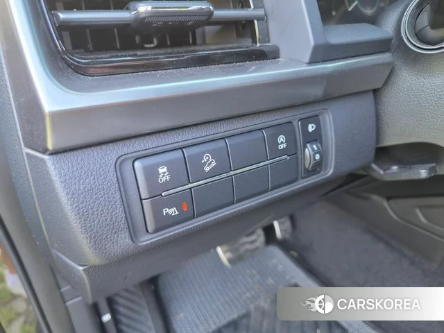 Ssangyong The New Rexton Sports Cannes id 4898206 из Кореи 9