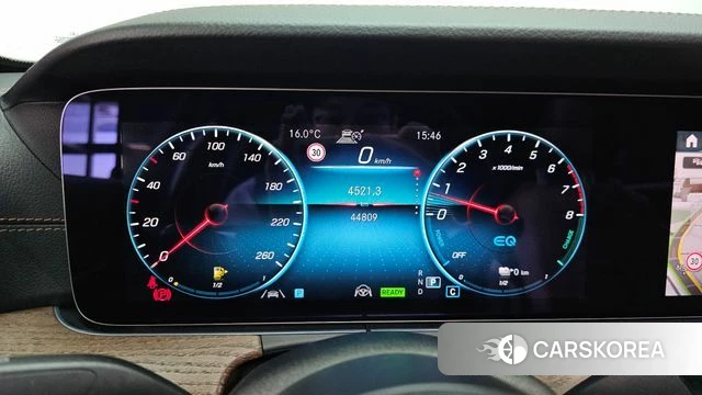 Mercedes-Benz E-Class W213 id 3843132 из Кореи 18