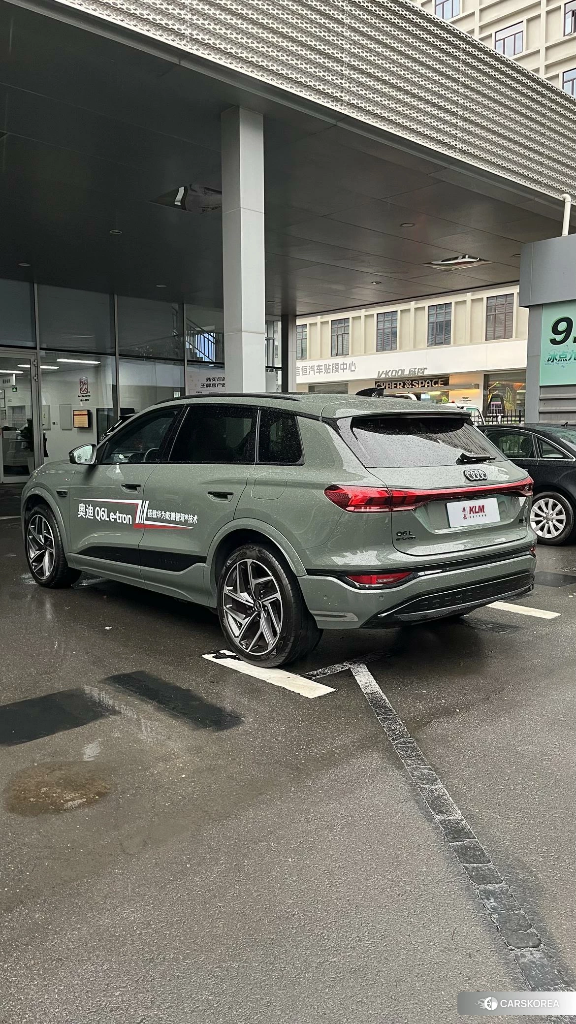 Audi Q6L e-tron id 4461429 из Китая 8