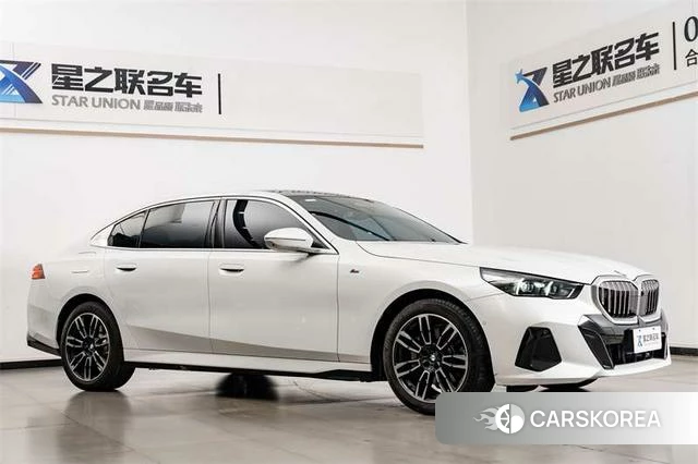 BMW 5 series id 3857659 из Китая 24