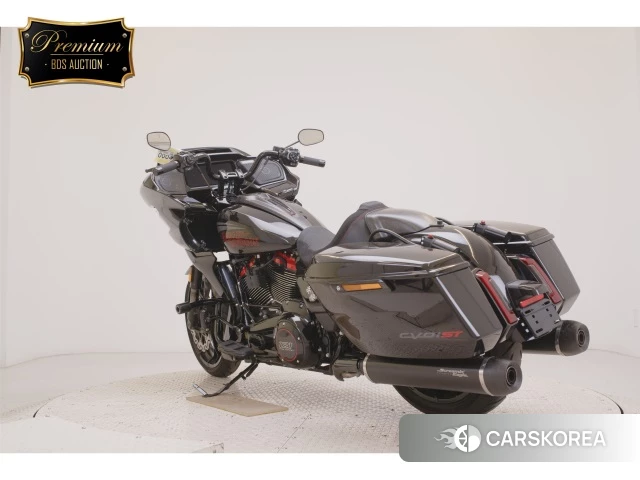 Harley-Davidson Road Glide ST FLTRXST1920 CVO id 4380313 из Японии 8