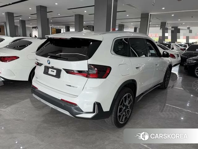 BMW X1 id 4299407 из Китая 9