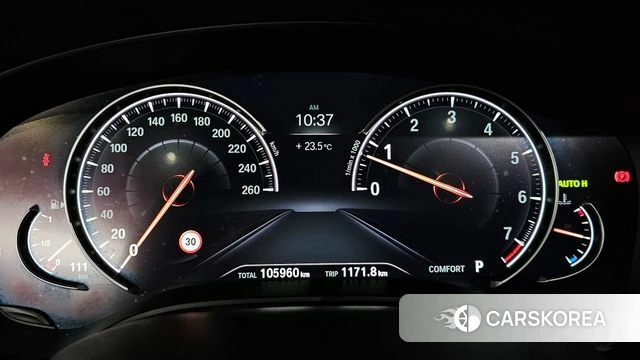 BMW 5 Series (G30) id 4536705 из Кореи 31