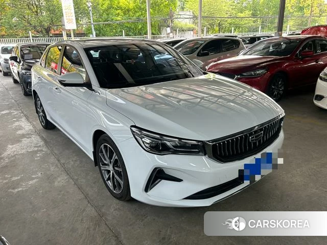 Geely Automobile Emgrand id 4198858 из Китая 8