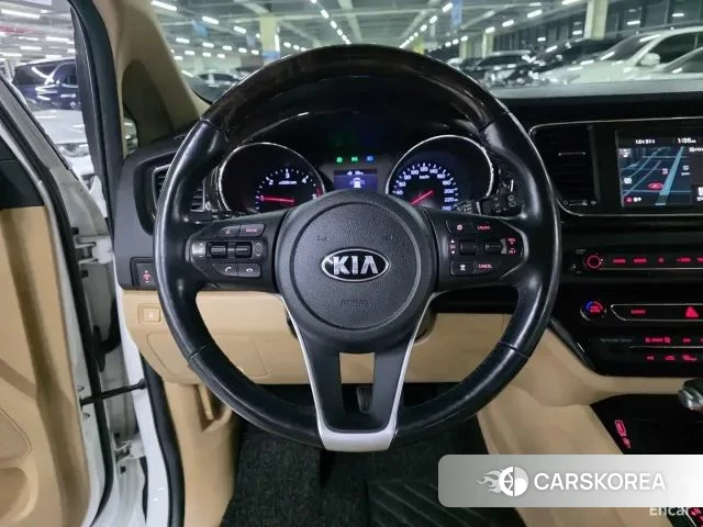 Kia The New Carnival id 4410660 из Кореи 18