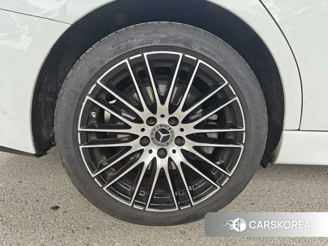 Mercedes-Benz Class C id 4353003 из Китая 30