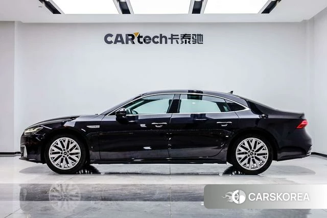 Audi A7L id 4275556 из Китая 32