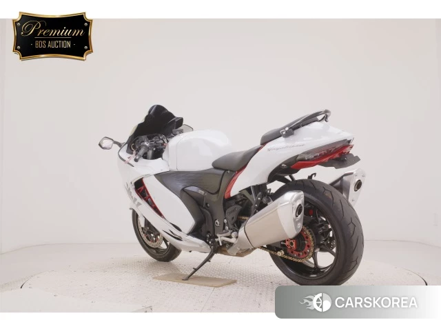 Suzuki GSX1300R HAYABUSA id 4367955 из Японии 8