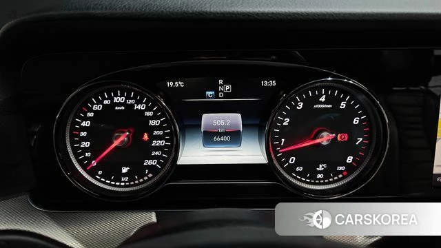 Mercedes-Benz E-Class W213 id 4246257 из Кореи 28
