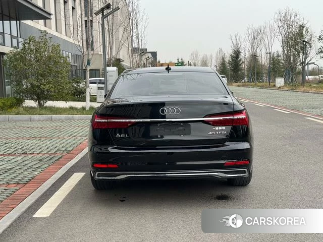 Audi A6L id 4260788 из Китая 21