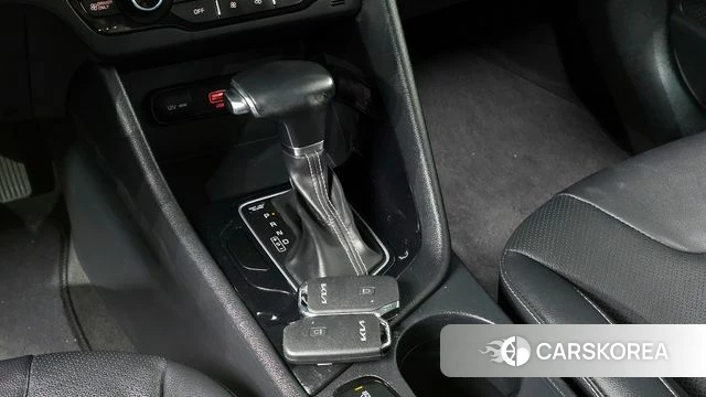 Kia The New Niro id 4244600 из Кореи 28