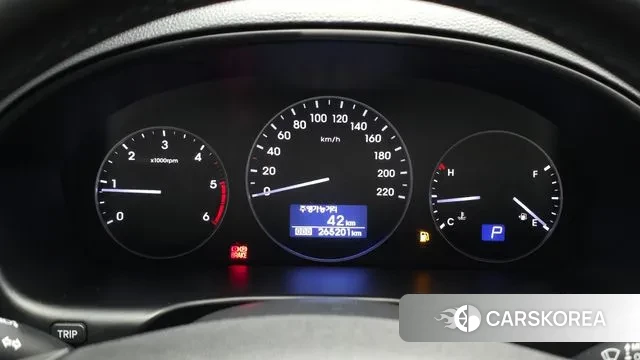 Hyundai The New Grand Starex id 3728618 из Кореи 18