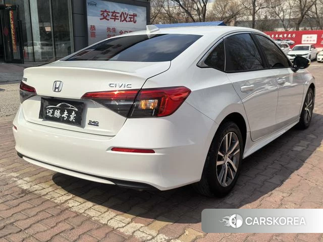 Honda Civic id 4263229 из Китая 14