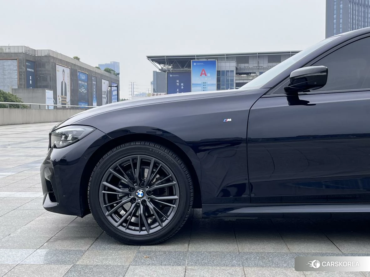 BMW 3 series id 4420736 из Китая 16