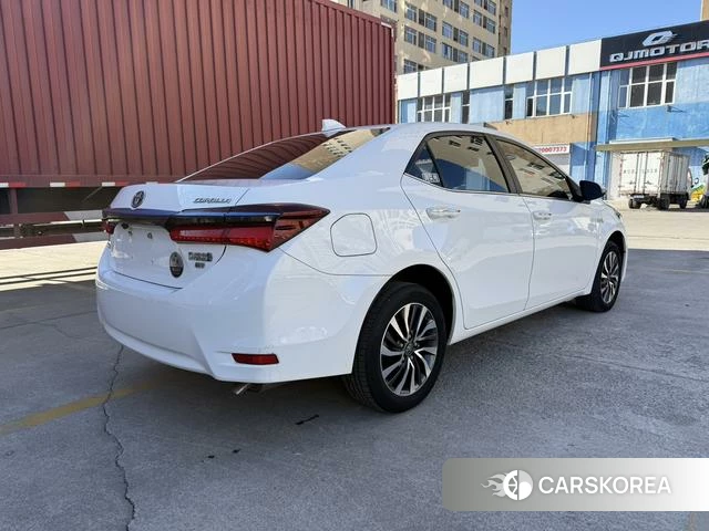 Toyota Corolla dual engine E+ id 4235869 из Китая 15