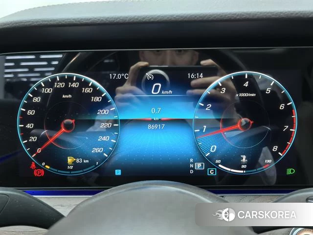 Mercedes-Benz E-class id 4260380 из Китая 16