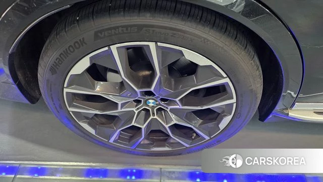 BMW X7 (G07) id 3850820 из Кореи 18