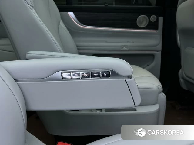 AITO Ask the world M9 id 3920387 из Китая 36