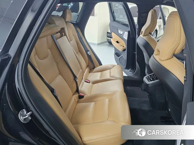 Volvo XC60 second Generation id 3812540 из Кореи 18