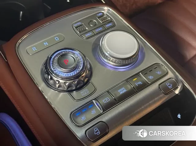 Genesis G90 (RS4) id 3132625 из Кореи 16