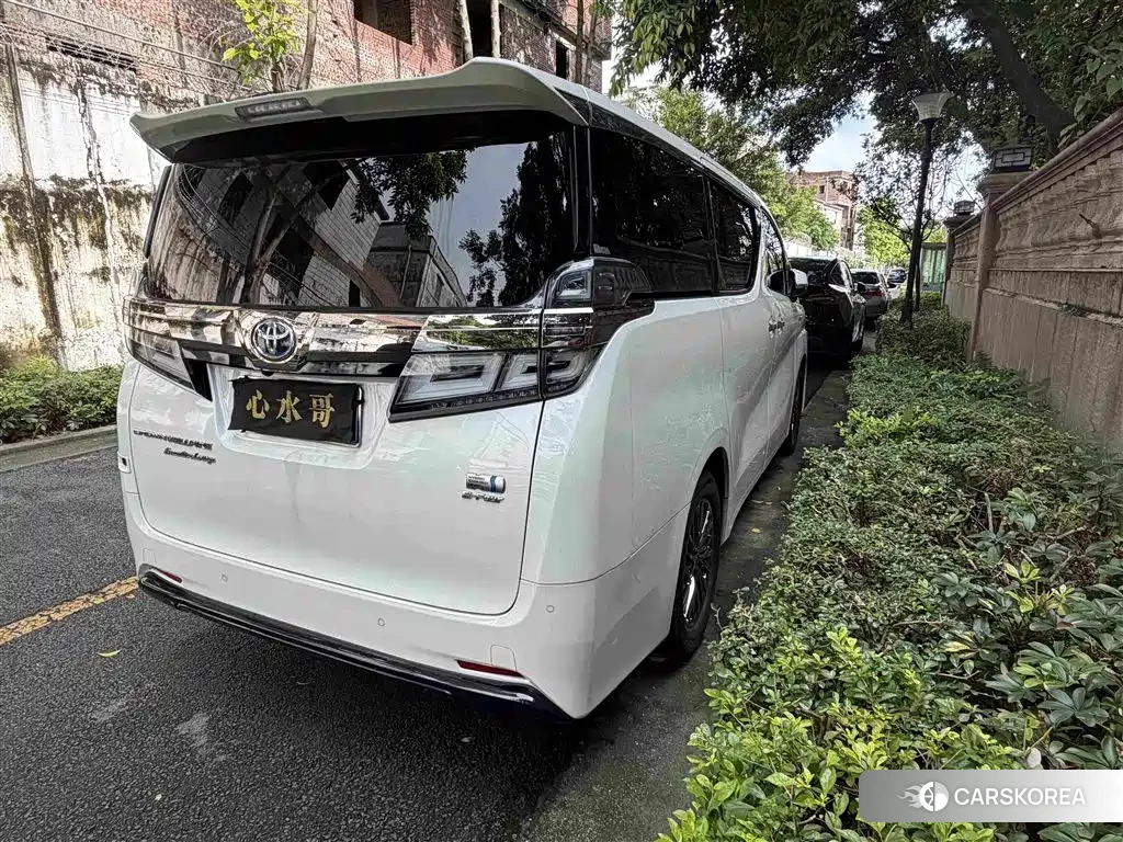 Toyota Vellfire id 4547577 из Китая 8