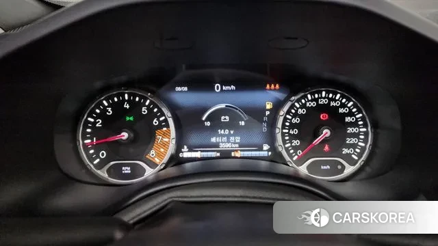 Jeep Renegade id 3016116 из Кореи 18