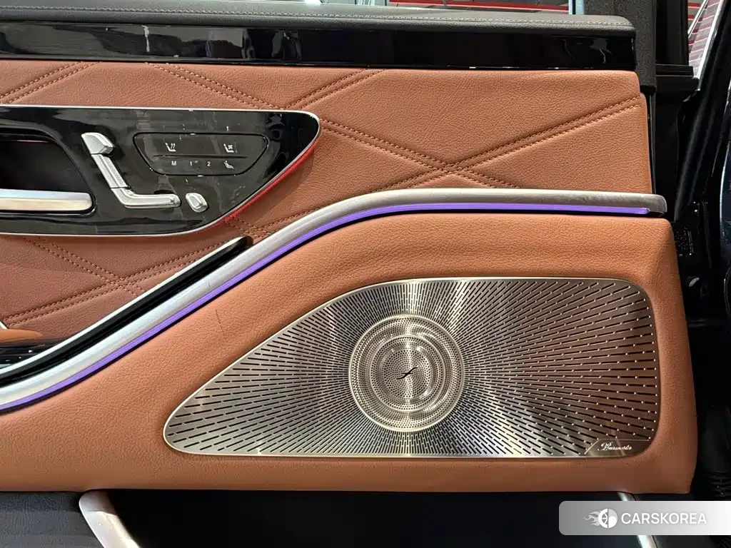 Mercedes-Benz Maybach S-Class id 4601167 из Китая 35
