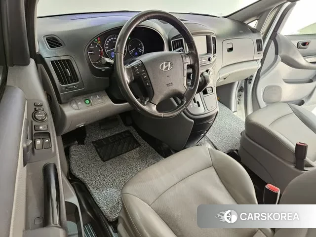 Hyundai The New Grand Starex id 3449021 из Кореи 18