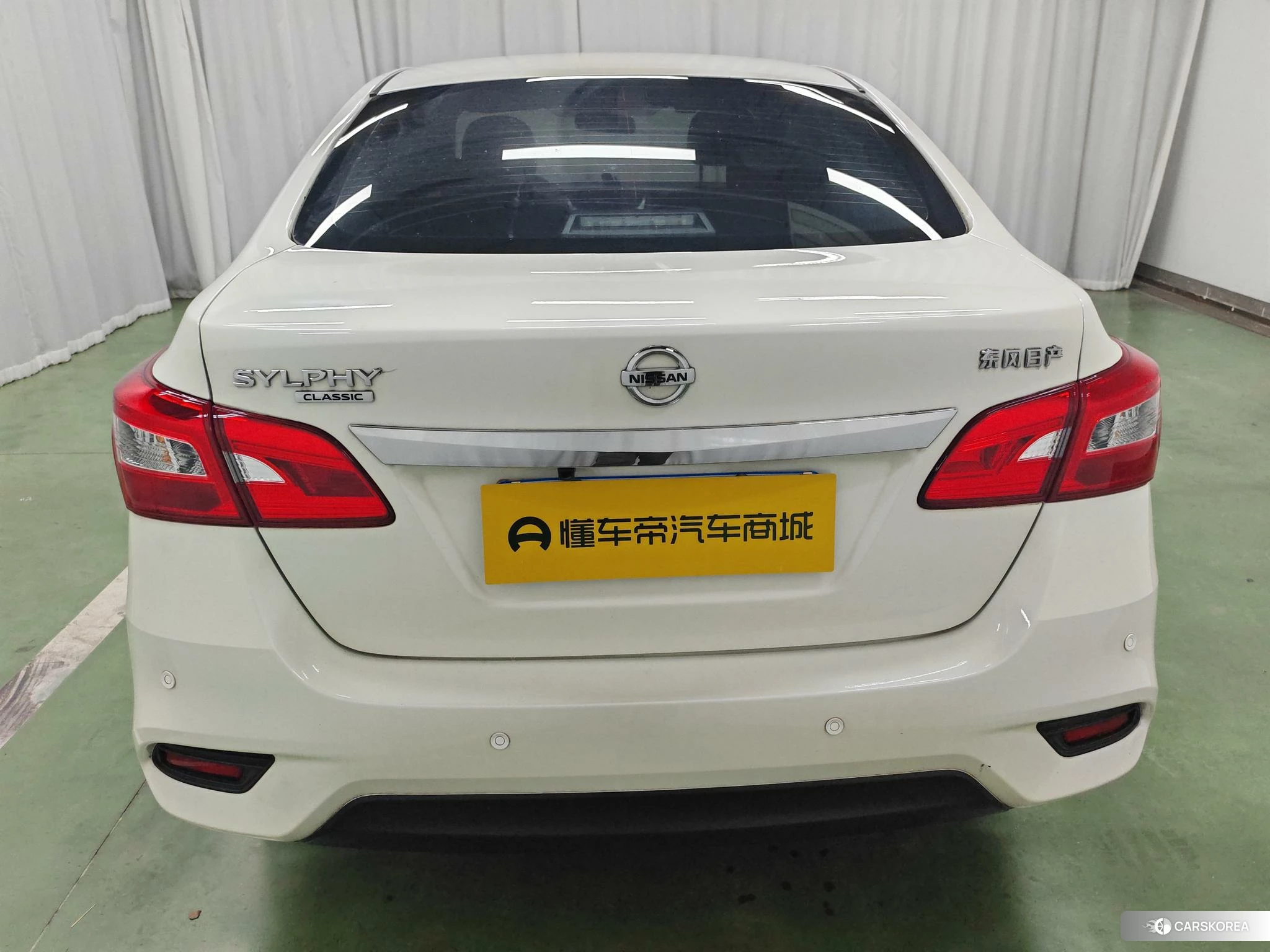 Nissan Xuan Yi id 4453015 из Китая 18