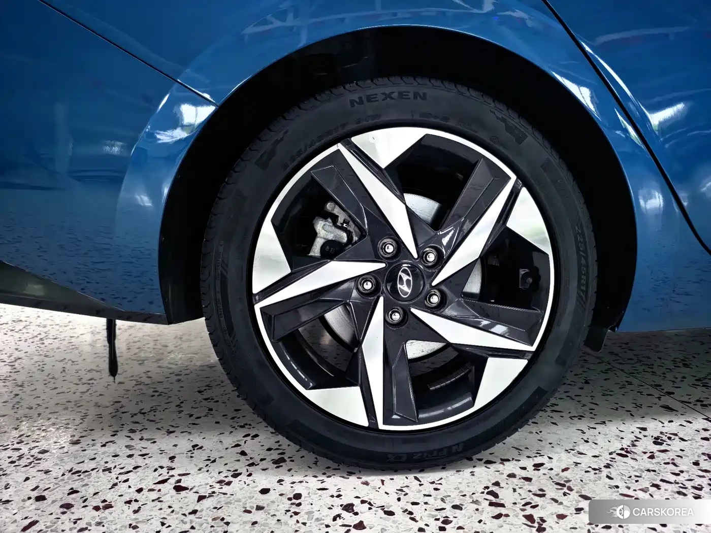 Hyundai Elantra id 4576364 из Китая 22