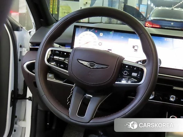 Genesis GV70 id 4302061 из Кореи 18