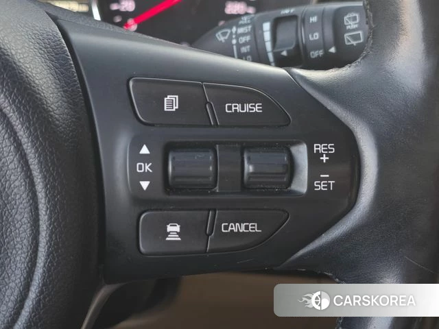 Kia All New Carnival id 4795092 из Кореи 10