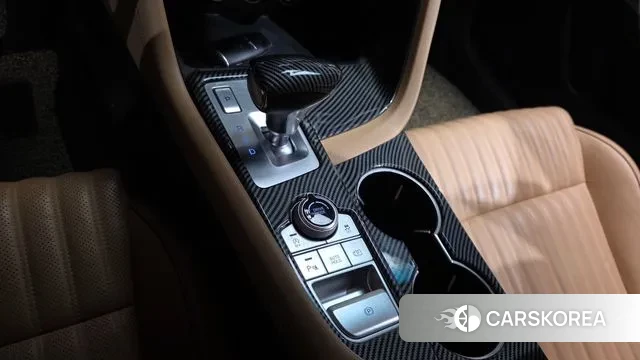 Genesis The New G70 id 3702236 из Кореи 18