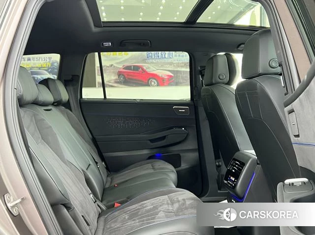 Volkswagen Tourang id 4314101 из Китая 15
