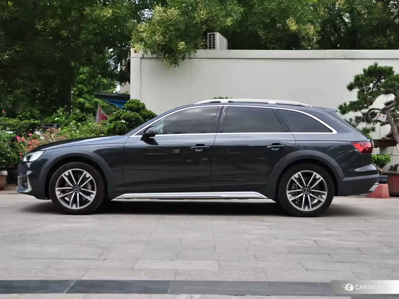 Audi A4L id 4644444 из Китая 16