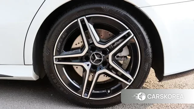 Mercedes-Benz A-Class W177 id 3763943 из Кореи 18