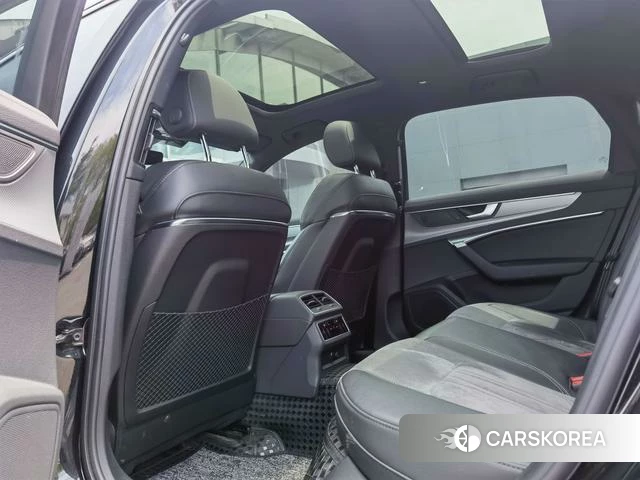 Audi A6L id 4276300 из Китая 10