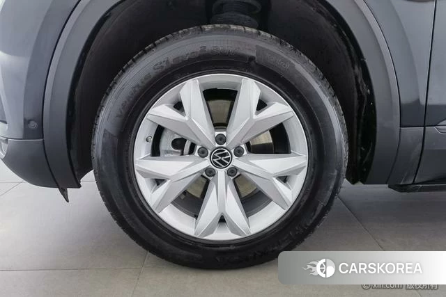 Volkswagen Tourang id 4307024 из Китая 22