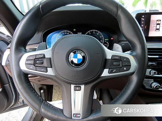 BMW 5 Series (G30) id 4836853 из Кореи 18