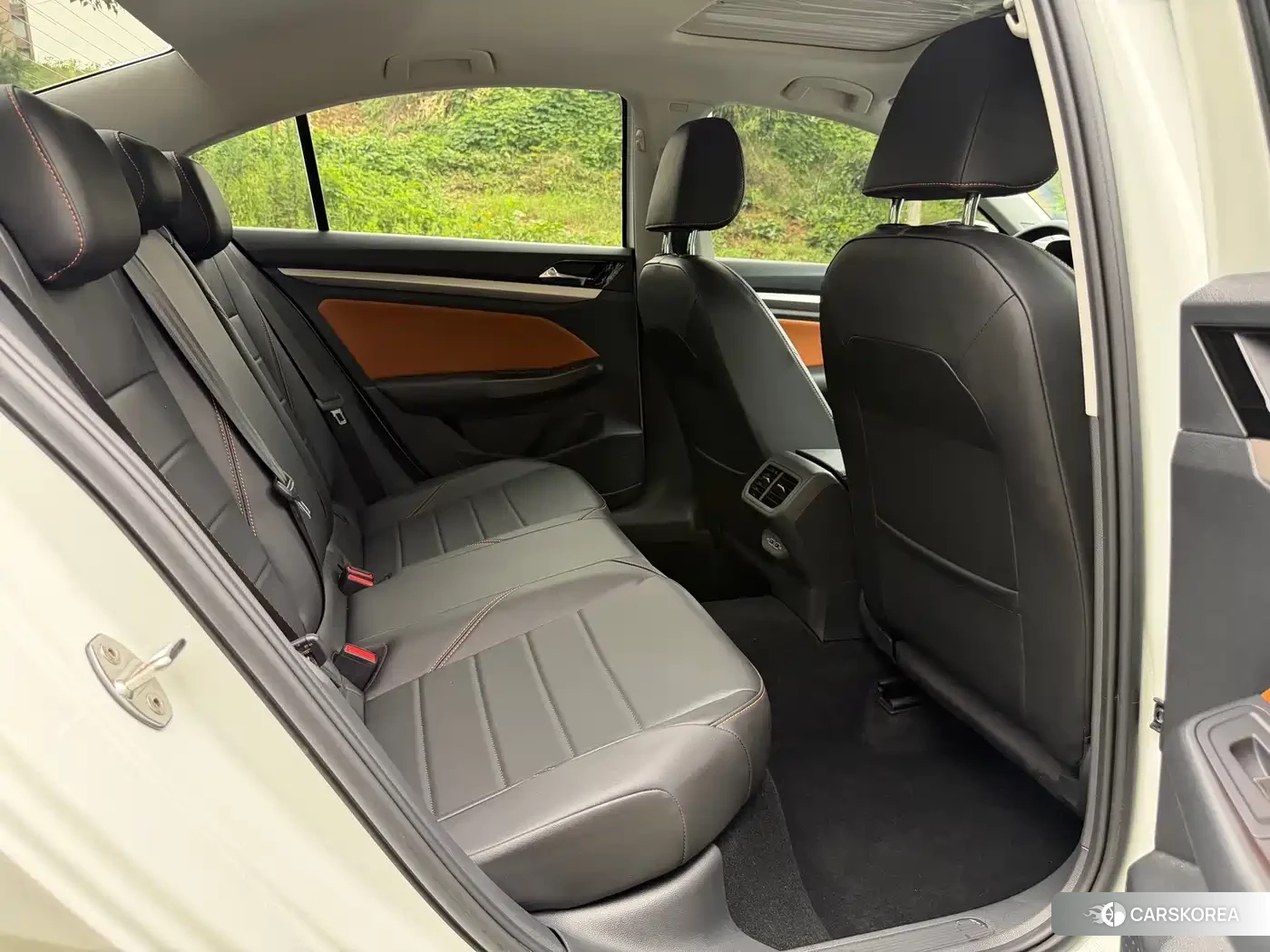 Volkswagen Bora id 4601160 из Китая 10