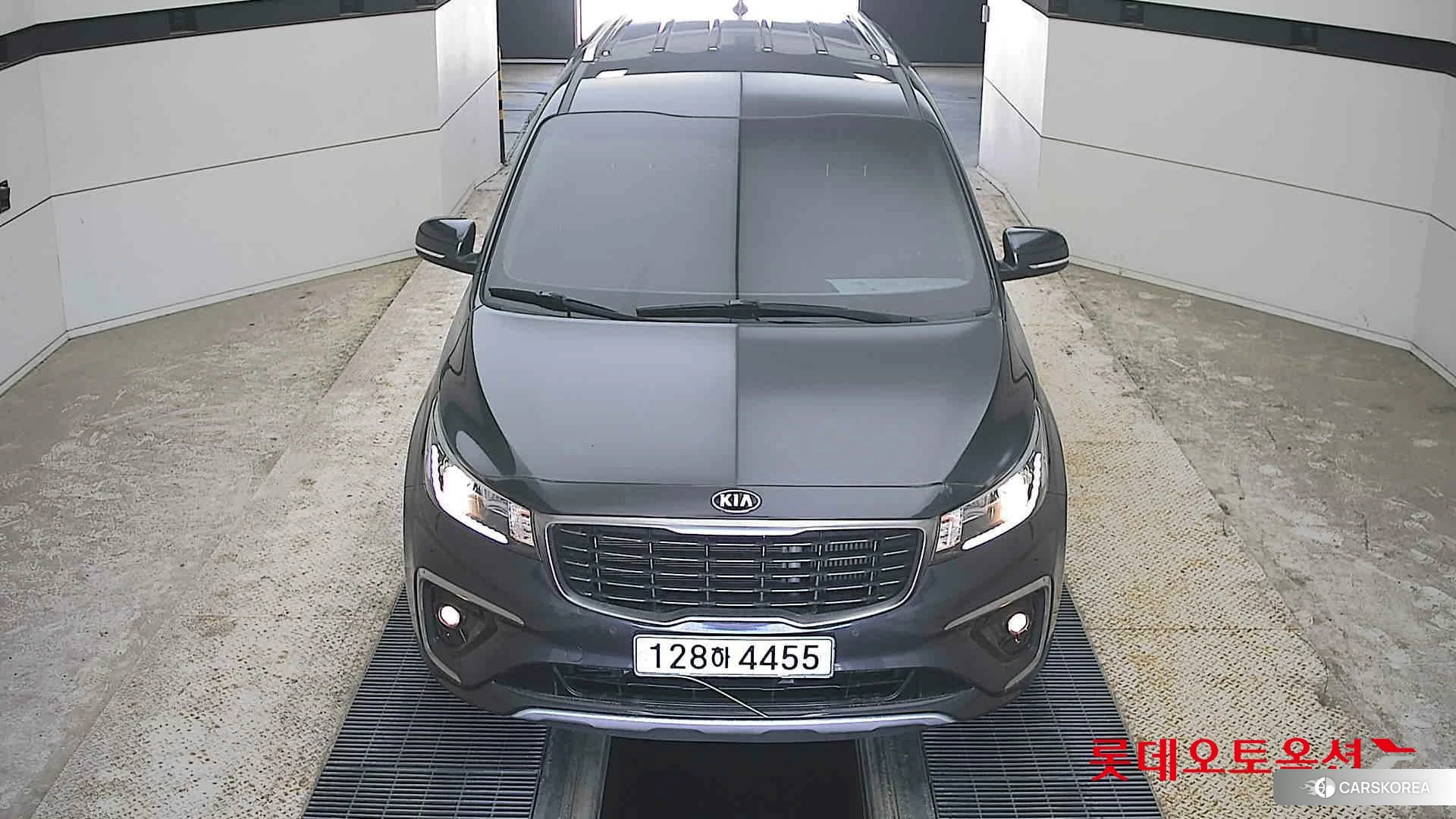 Kia Carnival id 4296909 из Кореи 35