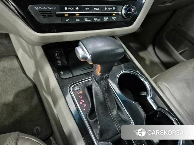 Kia The New Carnival id 4760454 из Кореи 17