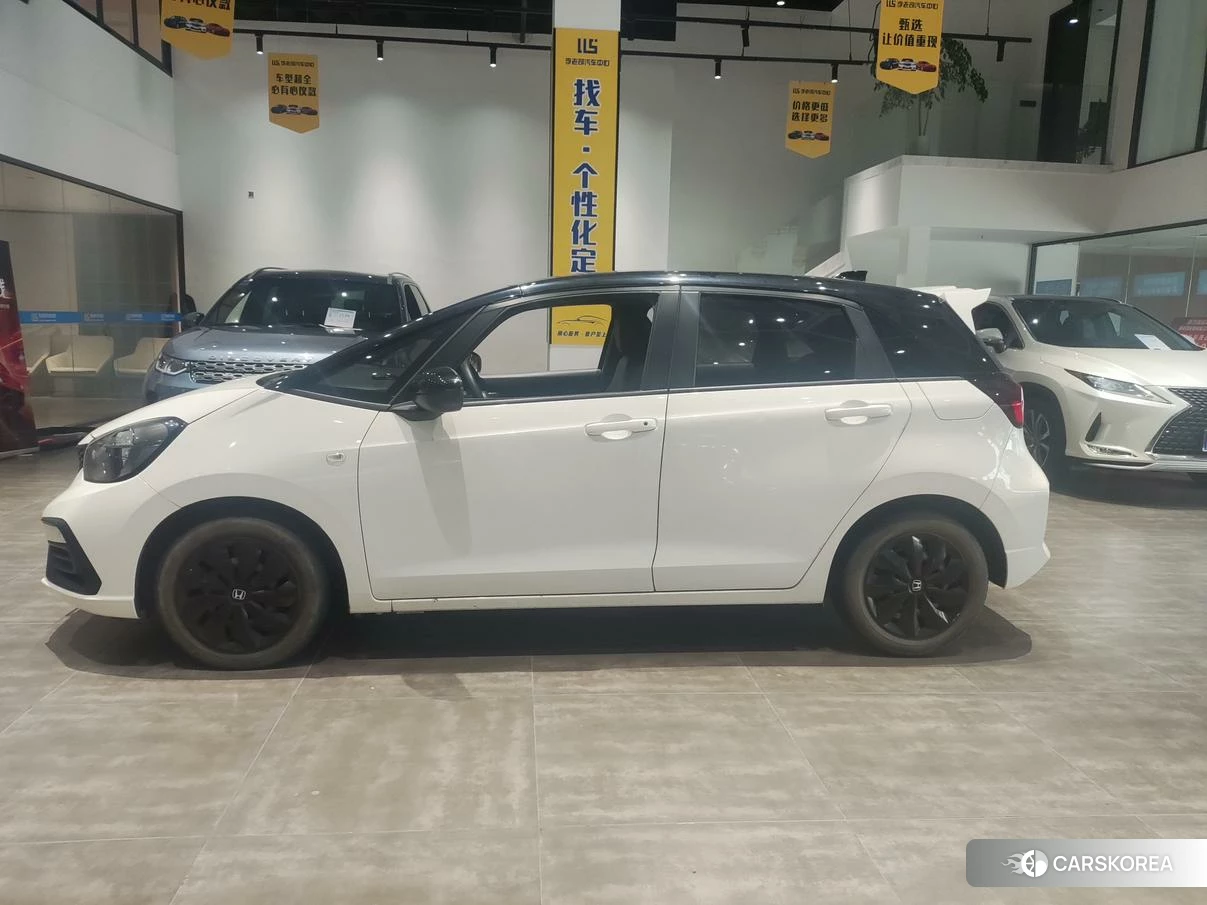 Honda Fit id 4479462 из Китая 8