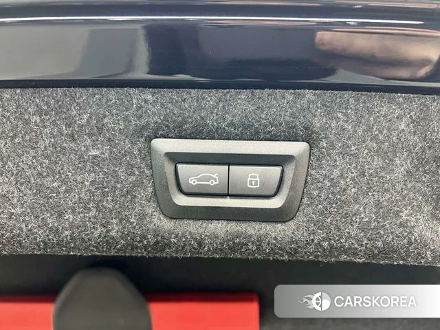 BMW 5 series id 4257497 из Китая 31
