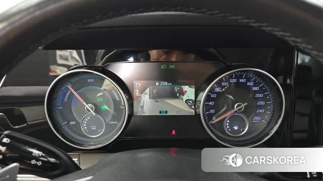 Hyundai The New Grandeur IG Hybrid id 4717037 из Кореи 18