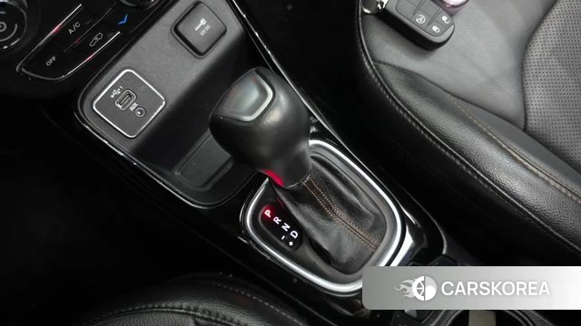 Jeep Compass 2nd Generation id 4666636 из Кореи 31