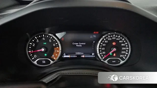 Jeep Renegade id 3748251 из Кореи 18